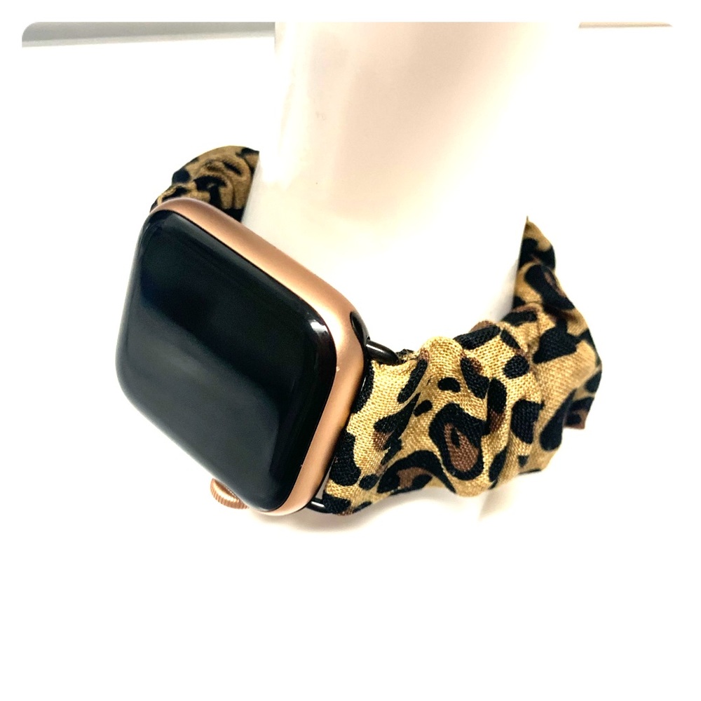 Leopard Apple Watch Scrunchie Band - Picture 7 of 7